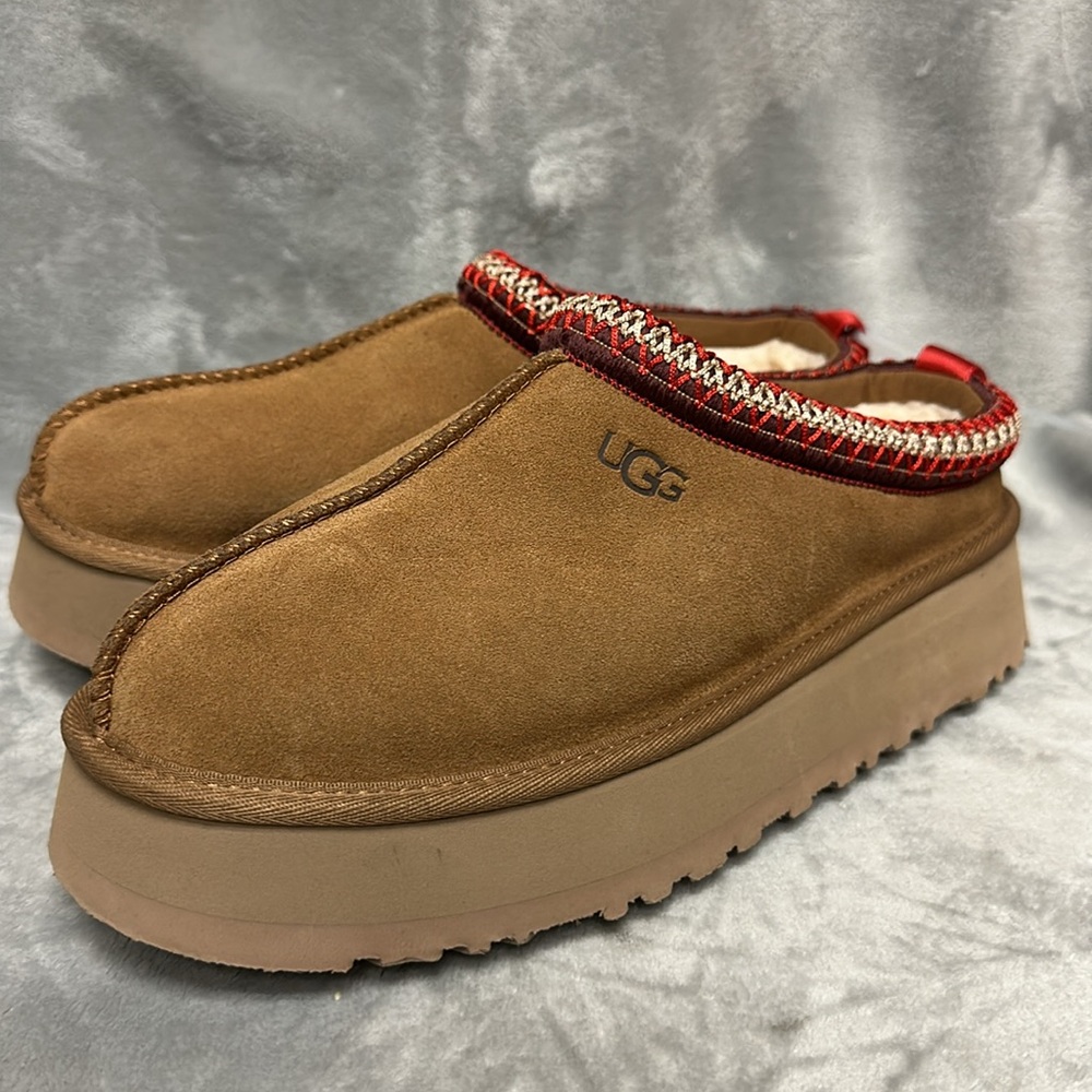 Ugg Tazz Platform Clog Slippers Size 10 - image 4